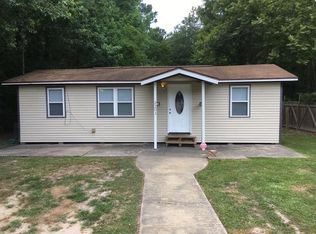 2201 S McGeehee Ln, Picayune, MS 39466