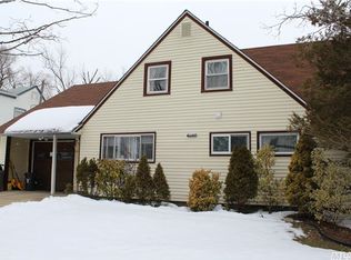 67 Prentice Rd, Levittown, NY 11756