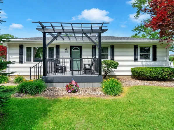 315 N Wabasso St, Minooka, IL 60447
