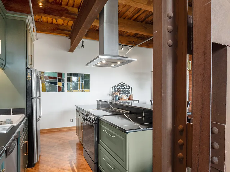 6533 E Jefferson Ave #224 — Photo 6