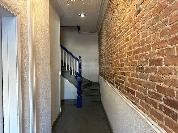 2nd image of 1824 Saint Paul St #2