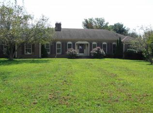 102 Heritage Ln, Simpsonville, SC 29681