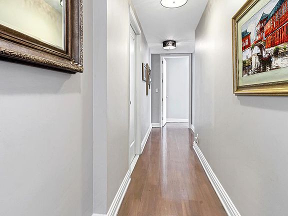 4th image of 1438 3rd Ave APT 4E