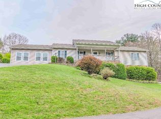 169 Violet Ln, Boone, NC 28607