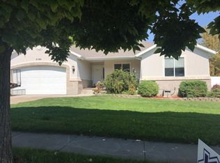 5186 Little Water Peak Dr, Herriman, UT 84096