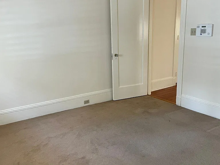 7014 Saint Charles Ave #E — Photo 11