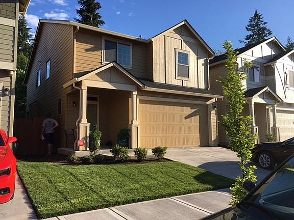 2nd image of 3015 NE 74th St