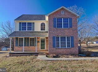 879 W Cedarville Rd, Pottstown, PA 19465