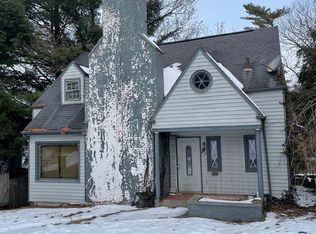 27 Ridgewood Ave, Wheeling, WV 26003