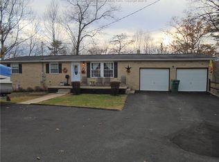 304 Walnut Dr, Scott Depot, WV 25560