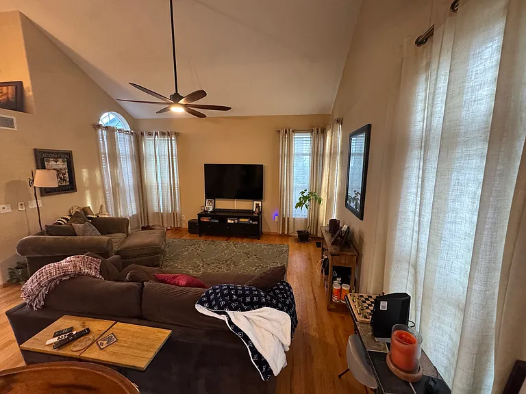 1245 S Chester Ct — Photo 6