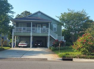 800 Seafarer Dr, Carolina Beach, NC 28428