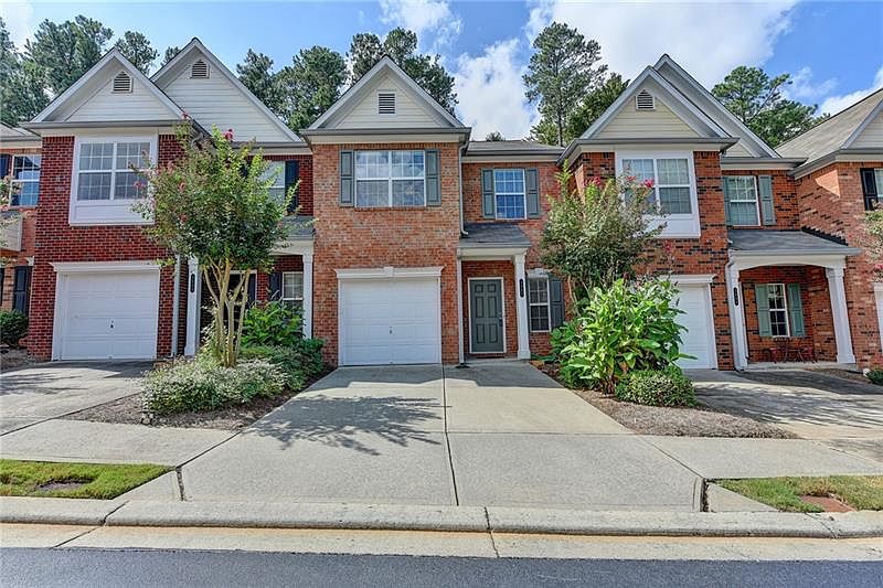 1st image of 3882 Pleasant Oaks Dr