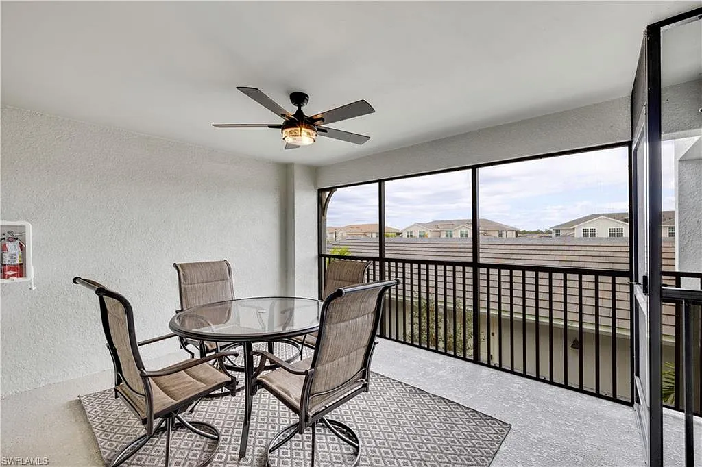 2 bed, 2.0 bath, 1366 sqft, $6,500 — Photo 1