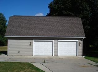 206 N Scott St, Adrian, MI 49221