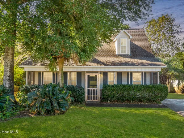 407 Donzi Court, Carolina Beach, NC 28428