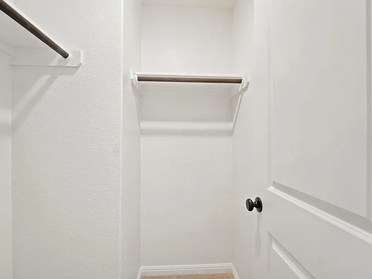 212 Swinging H Ln — Photo 25
