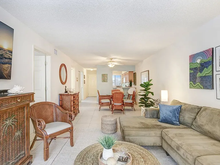 708 Gulf Blvd #A — Photo 11