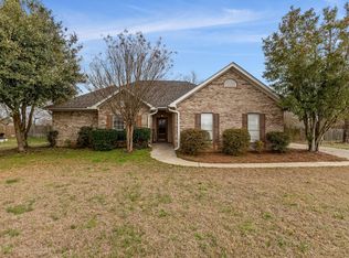 24 Rotan Ct, Petal, MS 39465