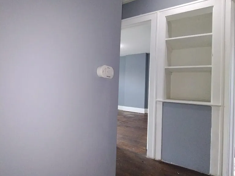 2474 Fullerton Ave — Photo 14