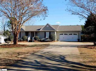 2600 Holiday Rd, Greer, SC 29651