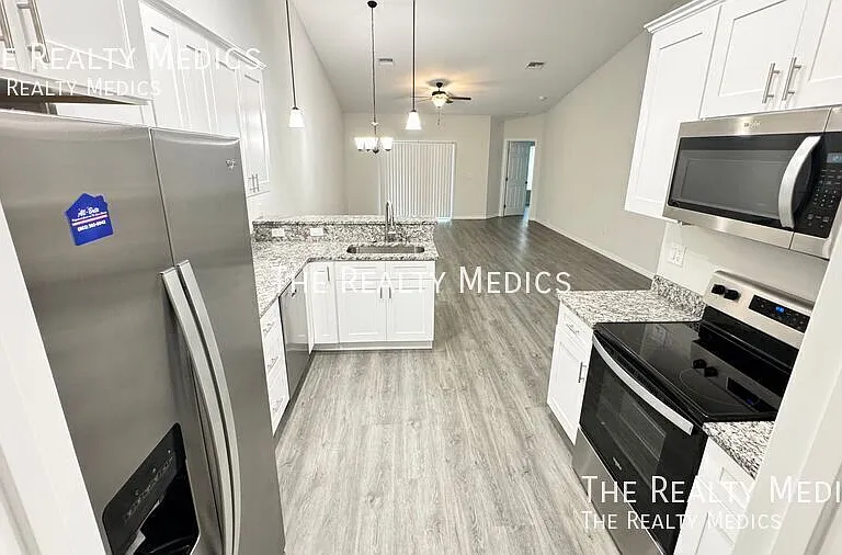 4167 Hammock Rd — Photo 8