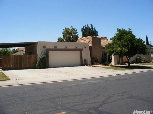 375 Oak Ave, Ripon, CA 95366