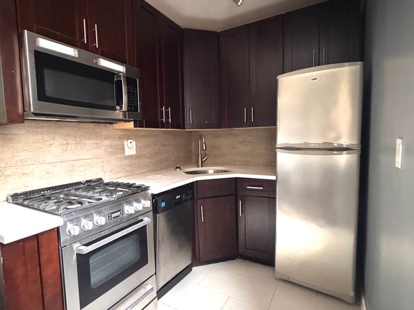 820 Riverside Dr APT 5E