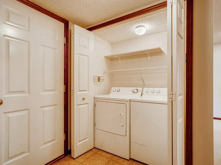 11190 Sandcastle Dr #C — Photo 26