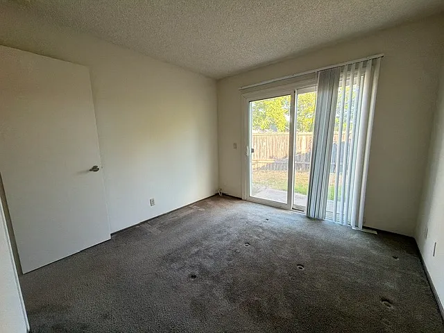 6314 Blackstar Dr — Photo 11