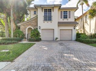 1903 Flower Dr, Palm Beach Gardens, FL 33410
