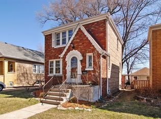 3647 Maple Ave, Berwyn, IL 60402