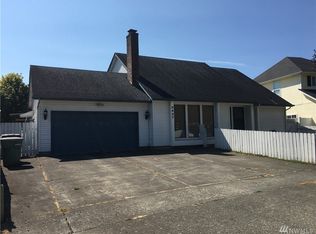 2427 Hickory Ave, Longview, WA 98632