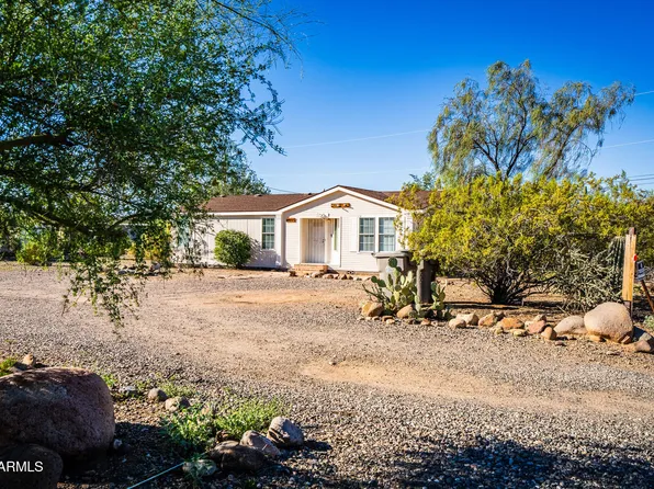 19275 E SAGUARO Drive, Black Canyon City, AZ 85324