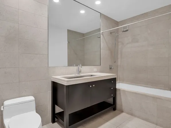 1600 Broadway image 4 of 9