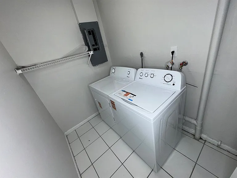 3854 Van Cott St #3854 — Photo 40