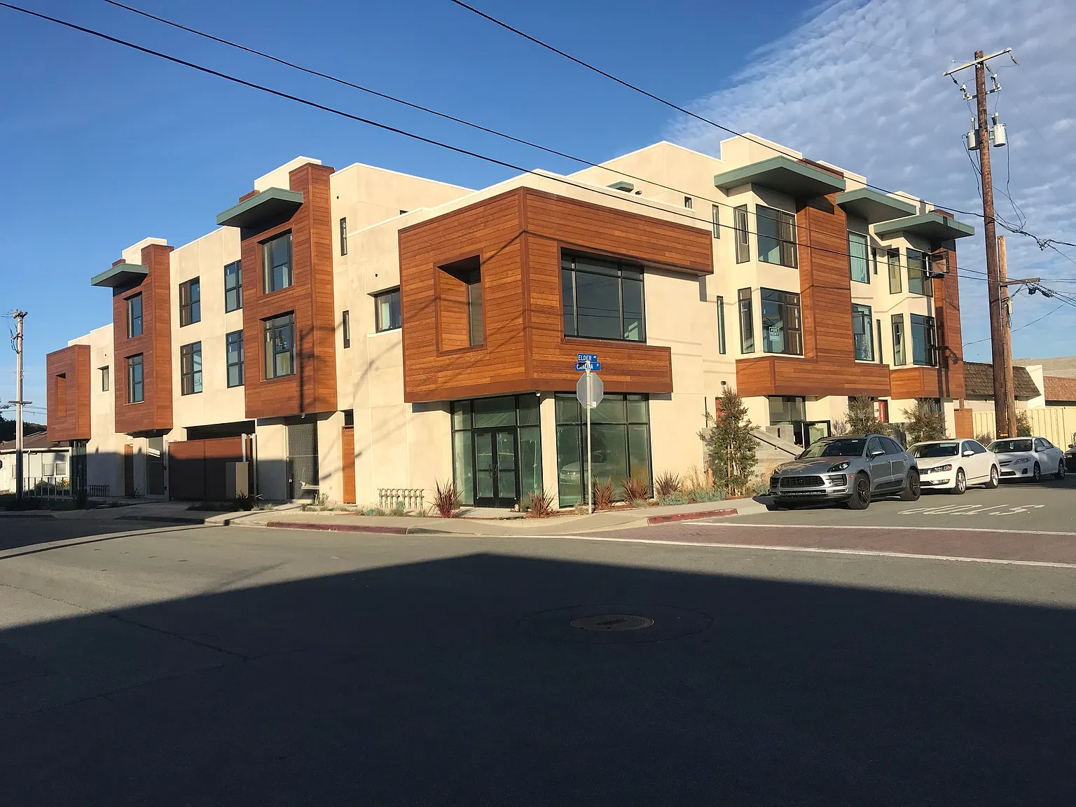 1 bed, 450 sqft, $1,950 — Photo 1