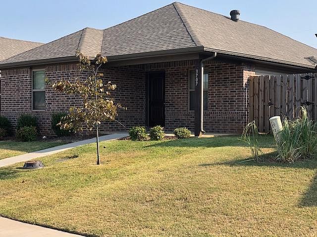 Nice front yard with large front porch