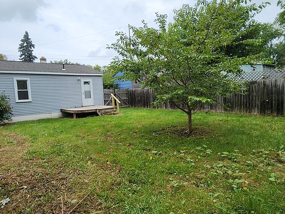 2nd image of 2136 E Buder Ave
