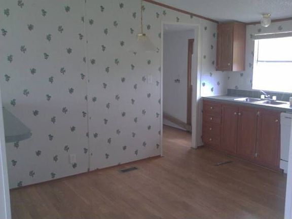 3rd image of 8417 Brahma Dr