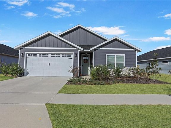 2nd image of 1054 SW 67th St