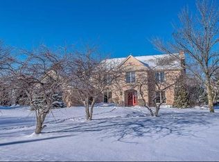 4625 Danbury Dr, Brookfield, WI 53045
