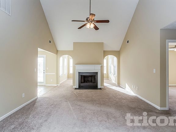3rd image of 5020 Towne Park Dr