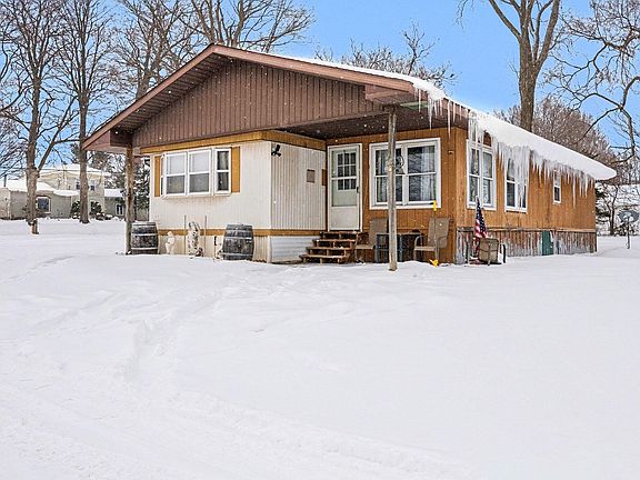 2nd image of 3083 Dumont Rd