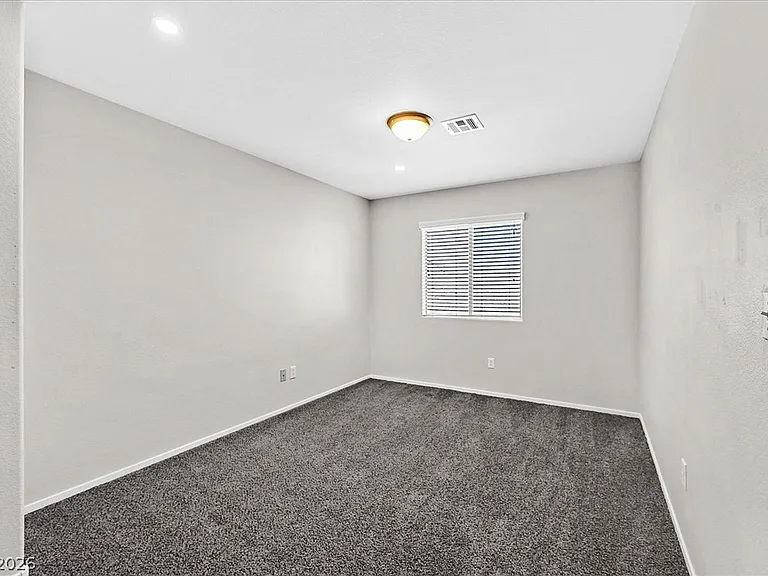 9404 Jewel Lake Ave — Photo 9