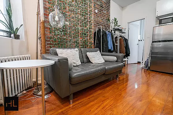 Rented by Highline Residential | media 5