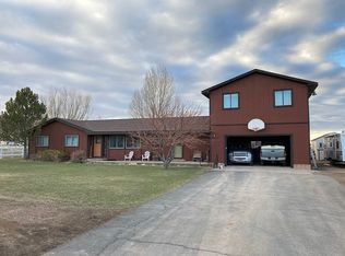 127 Pleasant View St, Evanston, WY 82930