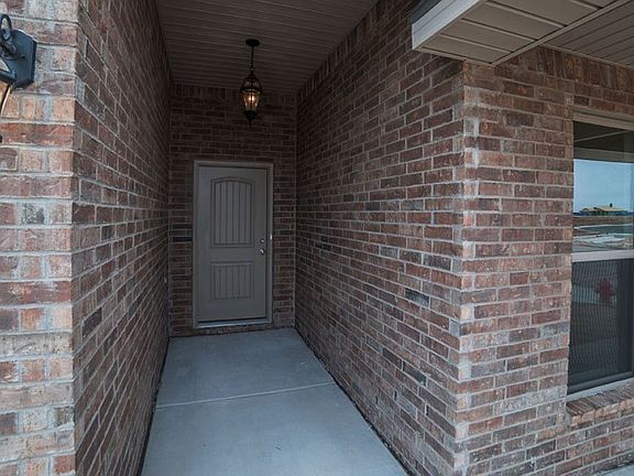 Liliana covered entry
