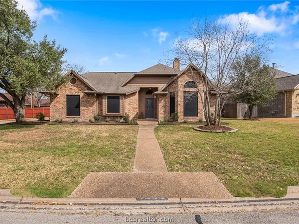 4505 Kensington Rd, Bryan, TX 77802