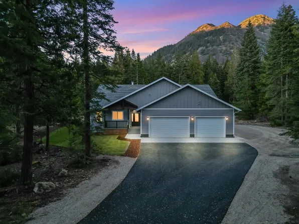 457 Skyview Rd, Mount Shasta, CA 96067